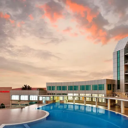 Ramada By Wyndham Baku-3