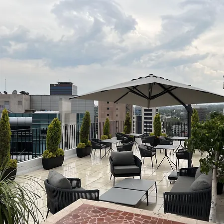 St Isidro Suites Corporate Housing Spa & Wellness Center-2