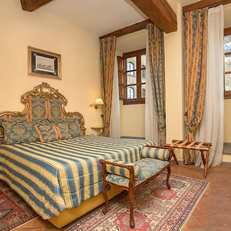 La Casa Del Garbo - Luxury Rooms & Suite-2