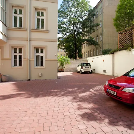 Louis Leger - Czech Leading Hotels-2