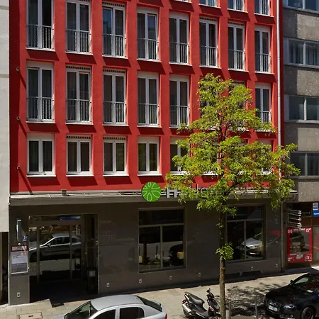 H+ Hotel Muenchen-2