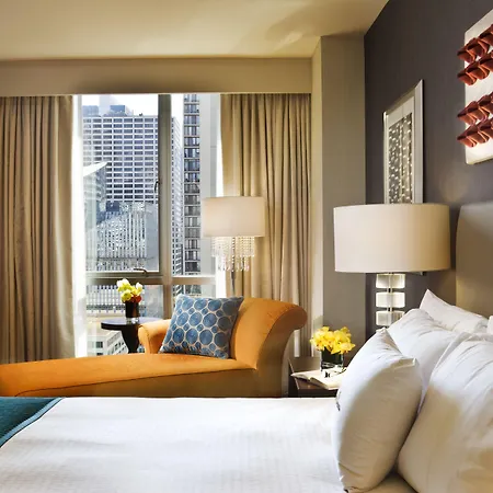Thewit Chicago, A Hilton Hotel-2