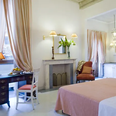 Alloro B&B-3