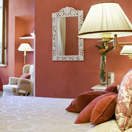 Alloro B&B-2
