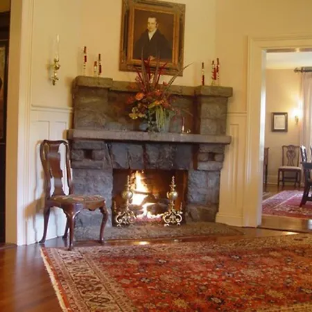 1900 Inn On Montford-2