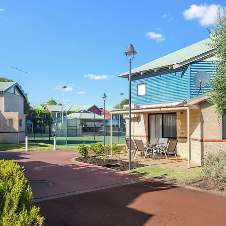 Amalfi Resort Busselton'S Best Kept Secret-3