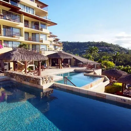 At Water'S Edge Resort-3