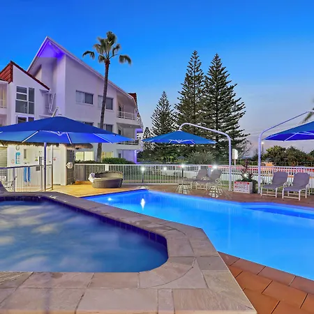 Le Beach Apartments-3