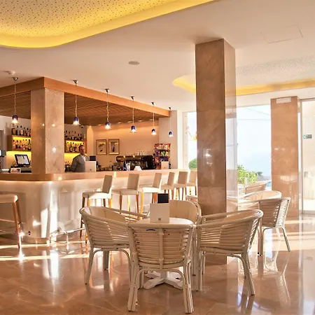 Puerto Azul Suite Hotel-2