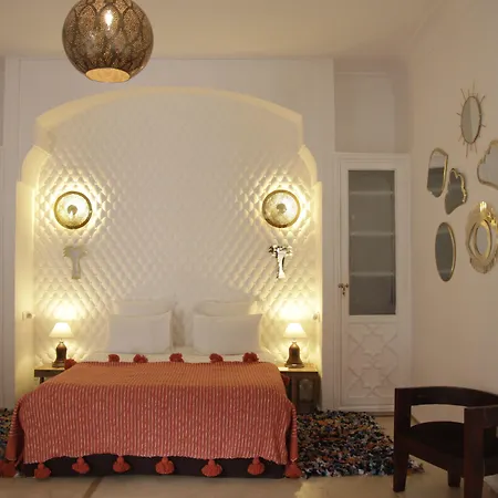 Riad Anyssates-2
