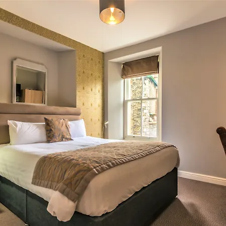 The Lamplighter Dining ~ Rooms-2