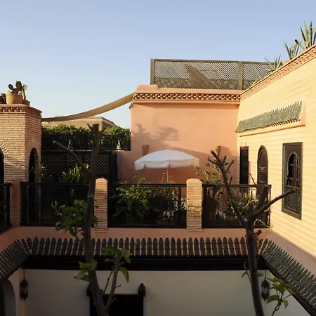 Riad Les Trois Palmiers El Bacha-2