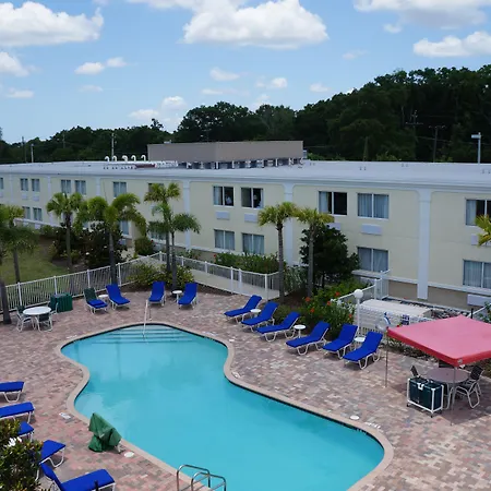 Quality Inn & Suites Tampa Near Fairgrounds And Casino-3