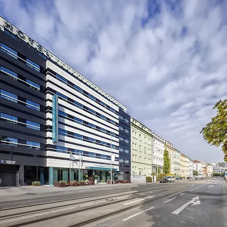 Occidental Praha Five-3