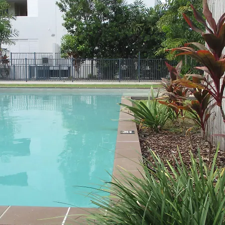 Edge Apartments Cairns-2