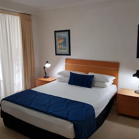Kirra Beach Apartments-3