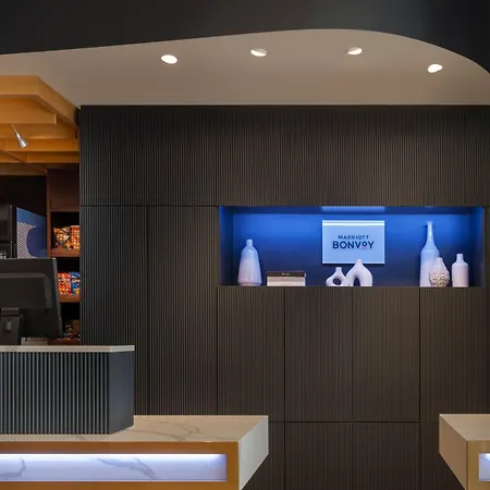 Courtyard By Marriott New York Manhattan / Soho-2