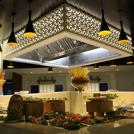 Ramada By Wyndham Jalandhar City Center-3