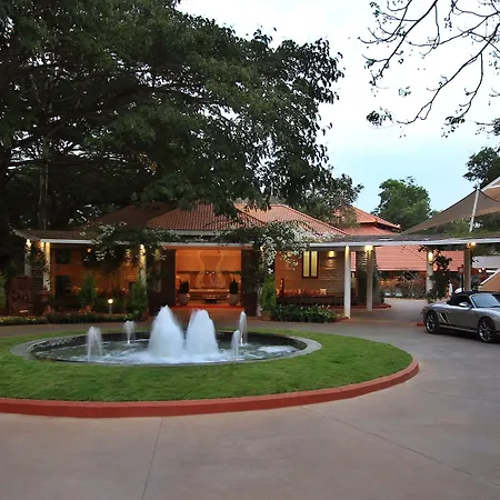 Silent Shores Resort & Spa-3