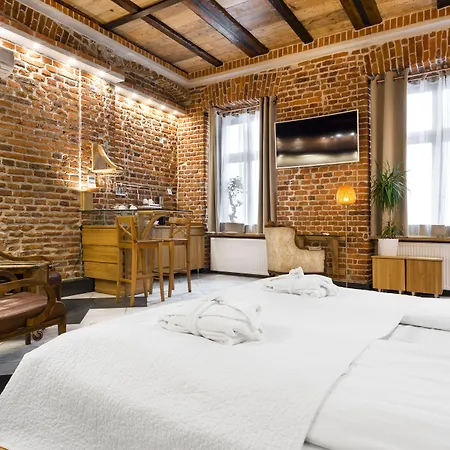 Aparthotel Stare Miasto-2