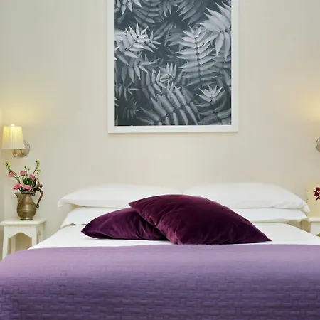 Guest House Amaranto Romano-3