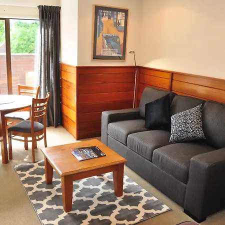 St James Apartments-3