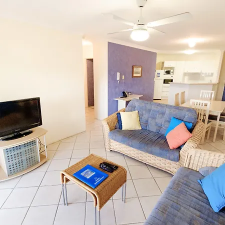 Sanctuary Lake Apartments-3