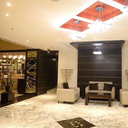 Hotel Ds Clarks Inn Gurgaon-3
