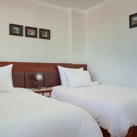 Hanoi E Central Luxury Hotel-3
