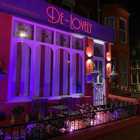 Delovely Hotel-3