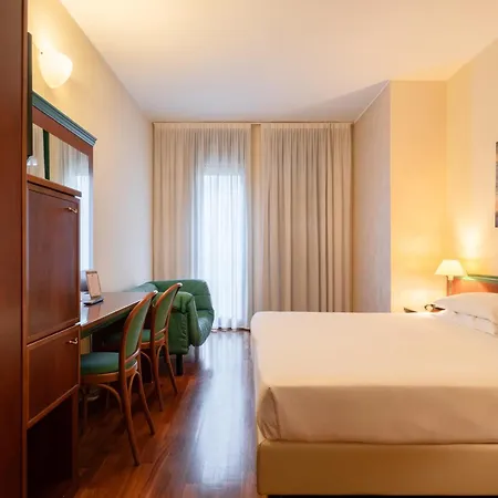 Hotel Raffaello-3