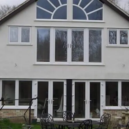 The Brambles B&B-3