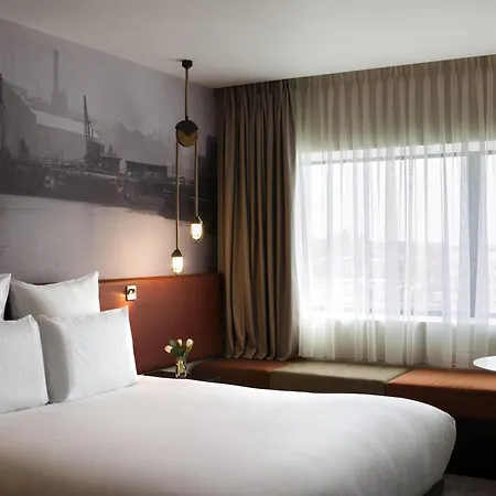 Pullman Liverpool-2