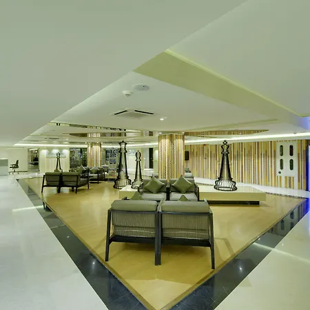 Davanam Sarovar Portico Suites-2