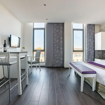 Lagrange Aparthotel Lyon Lumiere-2