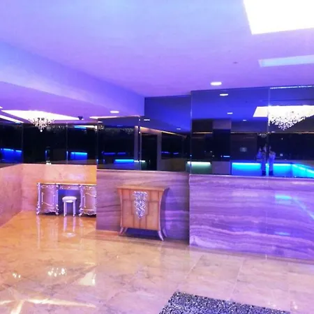 Ramada Grand Tsim Sha Tsui-3