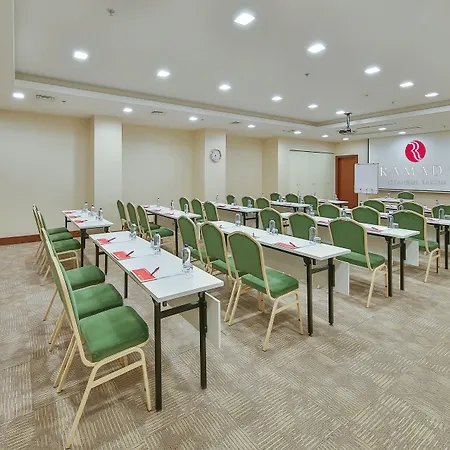 Ramada By Wyndham Istanbul Taksim-2