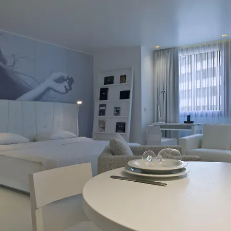 B-Aparthotel Regent-2