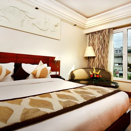 Hotel Regent Grand-3