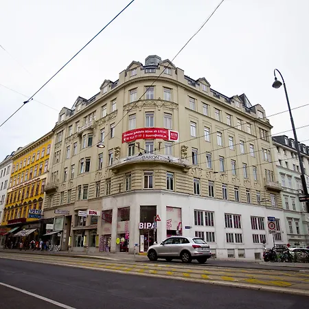 Hotel Pension Baron Am Schottentor-2