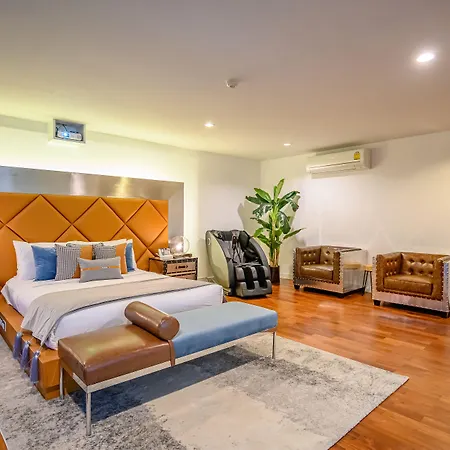 Benviar Tonson Residence-3