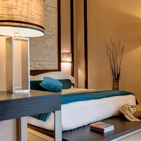 Dharma Luxury Hotel & Spa-3