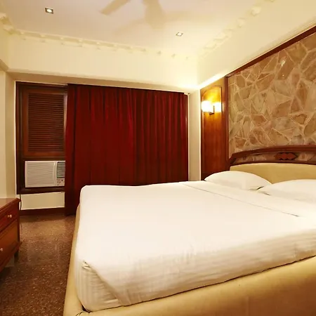 Bloom Hotel - Juhu-2