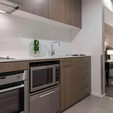 Oaks Melbourne On William Suites-3