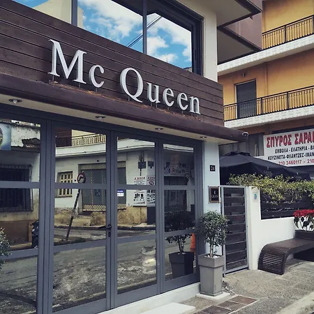 Mc Queen Rooms & Apartments-3