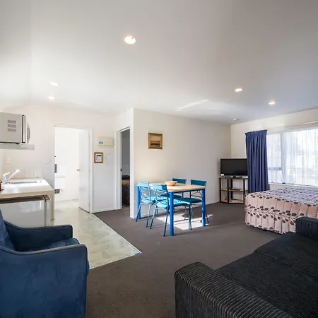 Annabelle Court Motel-3