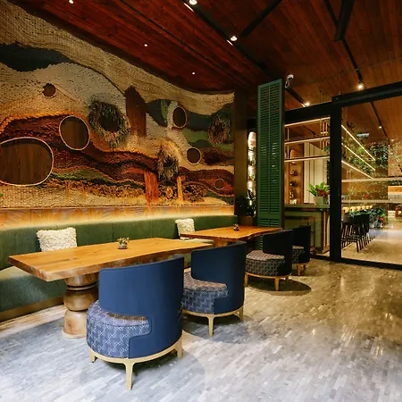 Ad Lib Hotel Bangkok-2