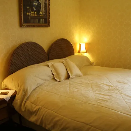 The Sycamore Guest House-2