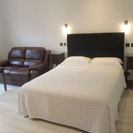Kilbree House B&B-2