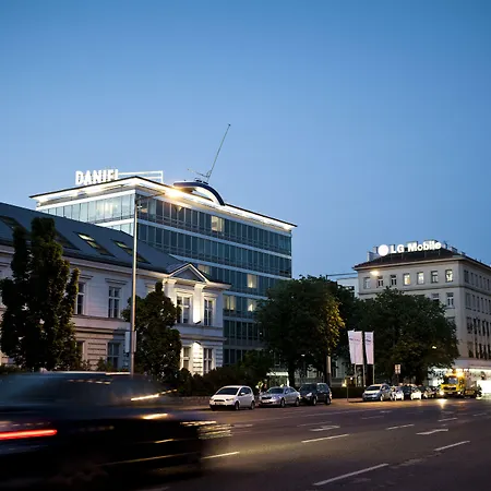 Hotel Daniel Vienna - Smart Lifestyle Near City Centre-3